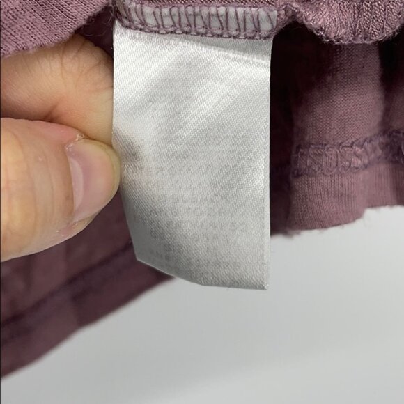 YA Los  Angeles purple ruffled rose texture tank - Picture 8 of 12